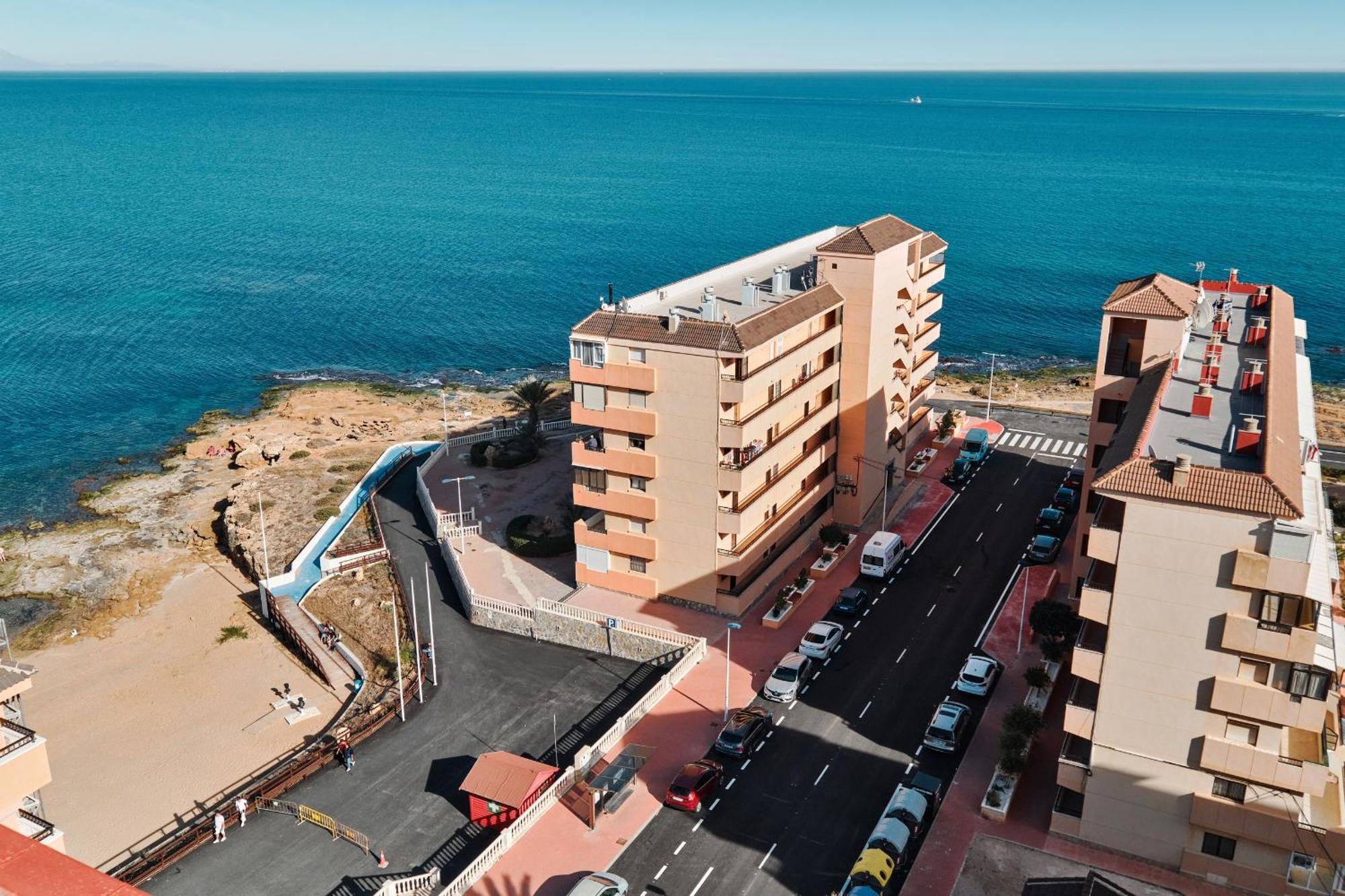 Beach Apartment Cabo Cervera, Torrevieja, La Mata Екстериор снимка