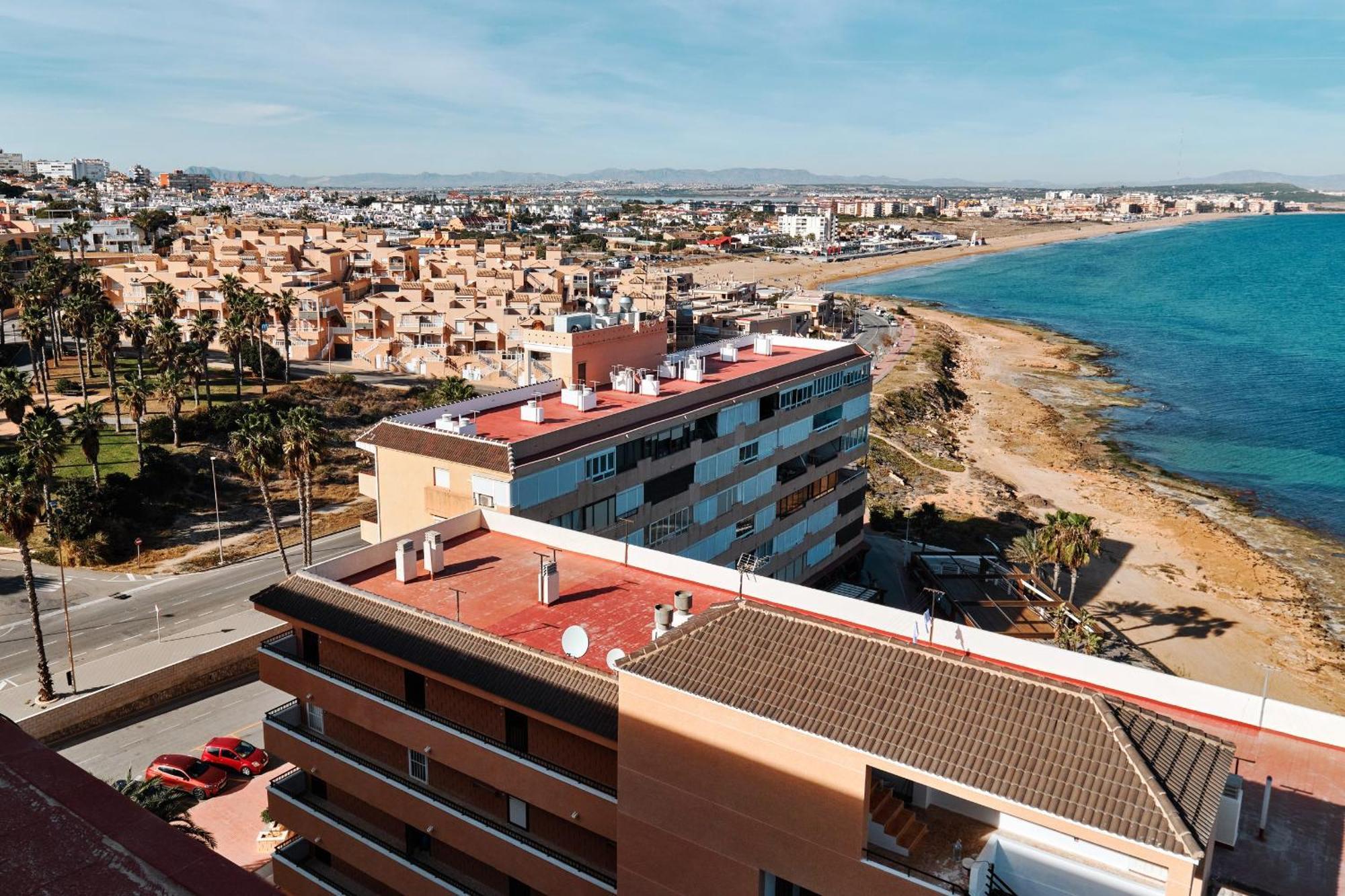 Beach Apartment Cabo Cervera, Torrevieja, La Mata Екстериор снимка